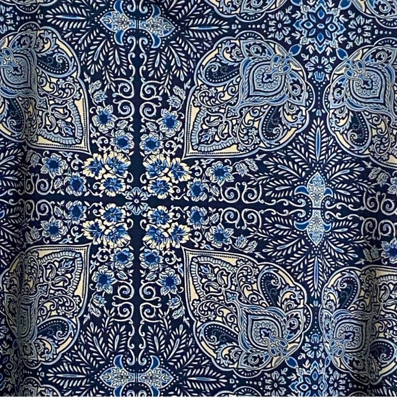 Antthony Navy and Cream Paisley Blouse 1X - Picture 5 of 7